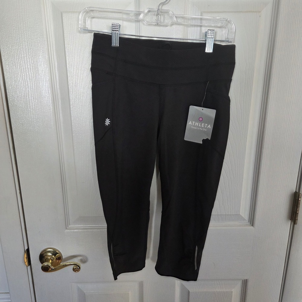 Athleta NEW Dobby Be Free Black Running Capri Leggings XS Pockets Reflective
